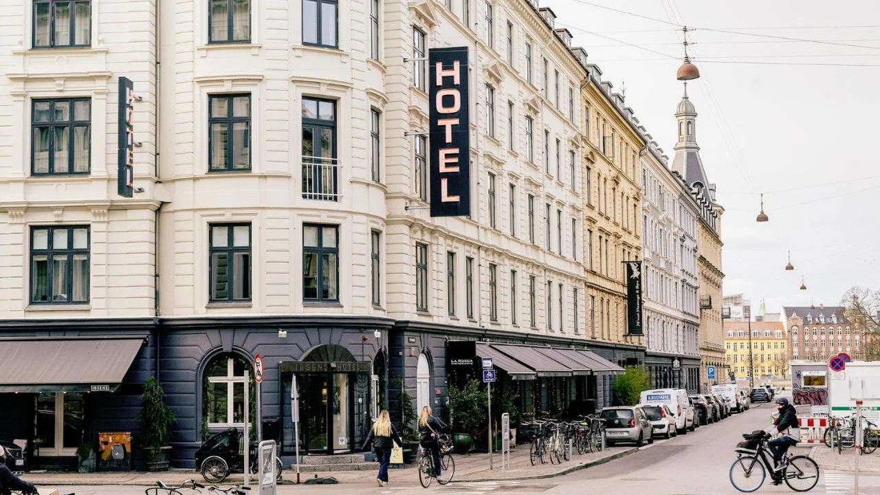 Ibsens Hotel